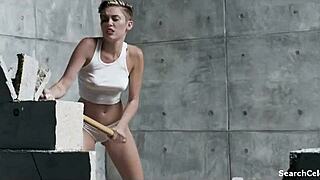 Fine naked love scene of celebrity with big and small boobed actress in 2013