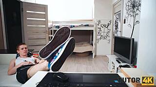Russian mature sex tutor gets bullied by student’s heart attack