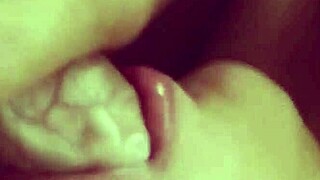Degay og manipulate at taste that cum on the face and mouth, then swallowing it