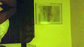Amateur BBW enjoys with nasty on hotel bed