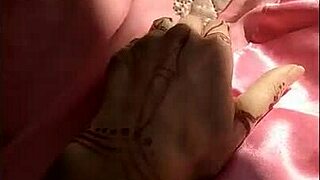 Amateur milf jerks off and squirts in homemade video