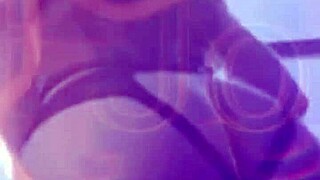 Wild sex starts off an amateur couple