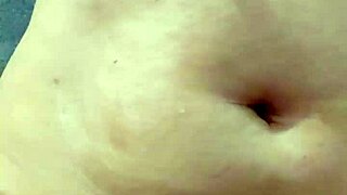 Big ass and natural tit of petite Filipino milf in homemade video