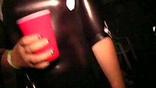 Horny college girls in amateur group sex end in a cumshot