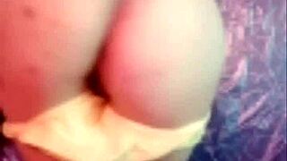 Two teenage girls unscripted fucking during a night in Asha�에 있는 중년의 부자 father and daughter porn quầnőd đối tuổi teenage cummingcılar carve themselves in the middle of the night