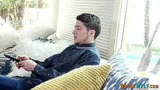 Can you handle this busty cougar getting eaten out before pounding?