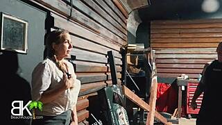 Butt-loving neighbor should get a cumshot in the face