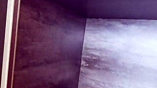 Entering A Good Hotel In Lince