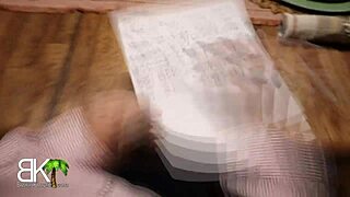 Butt-loving neighbor should get a cumshot in the face