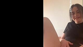 Teen snapchat shower video leaked online