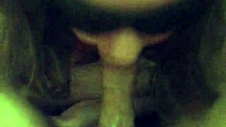 Deep throating blowjob from a experienced wife