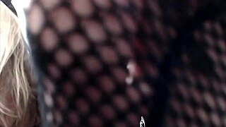 Webcam slut plays with toys live