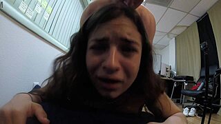 Lala Rose enjoys anal action in left 6 😏