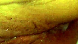 se graba solita con la leche adentro andaba s�per caliente, �qu� har�as t� en su lugar?