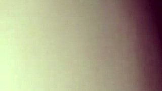 se graba solita con la leche adentro andaba s�per caliente, �qu� har�as t� en su lugar?