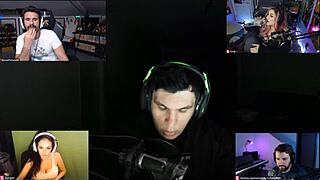 Joycgee and fancy chat on webcam 😊