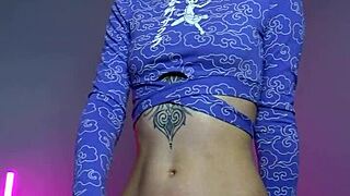 Sunako Kirishiki Facesits European Cute Tattoo Girl to Orgasm on TikTok