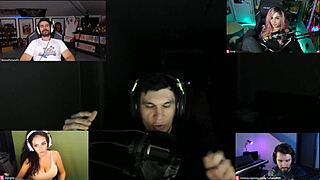 Joycgee and fancy chat on webcam 😊