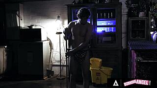 Jewelz Blu's Fire Dance Turns Into Intense Fucking At Tiki Bar