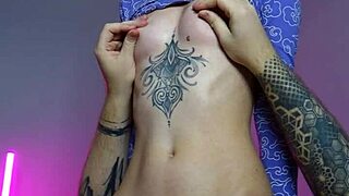 Sunako Kirishiki Facesits European Cute Tattoo Girl to Orgasm on TikTok