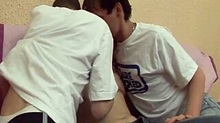 watch this extreme hardcore threesome gay bareback action?