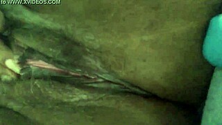 Watch that blue dildo pleasure!