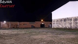 Bruna Fucking in Boate Luxuria Parking Lot