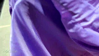 risky blowjob in clothing store with slipcouple.