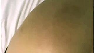 Sucking pussy in HD video