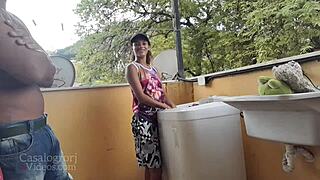 Эй, хочешь увидеть, как я долблю тугую попку своей падчерицы?