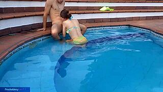 Innocent Latina sucks and bangs by pool