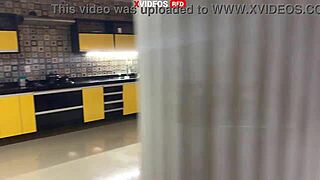 novinha in towel gets pizza guy cock for cum facial