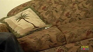 Xena craves his bbc in her mouth!