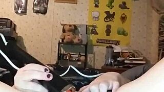 Bella Angirose intensely toys herself alone.