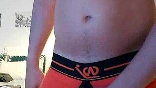 renardb612 in gay underwear exploration