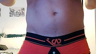 renardb612 in gay underwear exploration