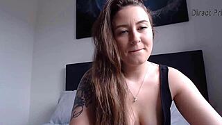 Bitch Berlekuk Pancut Kuat Sampai Basah