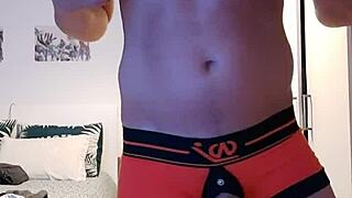 renardb612 in gay underwear exploration