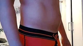 renardb612 in gay underwear exploration
