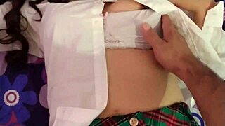 Latina Amateur Sucks Cock, Gets Cumshot