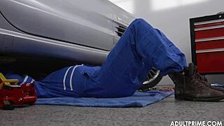 Fix my pussy first in the garage