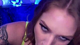 Sexy tattooed babe begs for quickie fuck off set?