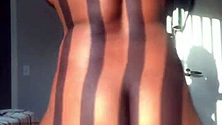 Amateur Horny Pussy Ebony Milf Uses Toys Dildo in Wet Webcam Lesbian Session