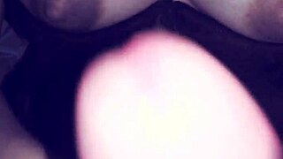 Katita swiftly pulls her cum in this rapid scene.