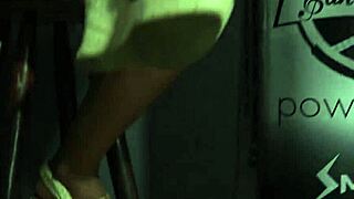 i met a novinha in the boate and fucked her hard with my cock