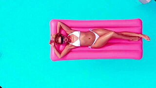 Sensual Sex with a Hot Babe in Lingerie Leaves Me Breathless. Her Curves Drive Me Wild!