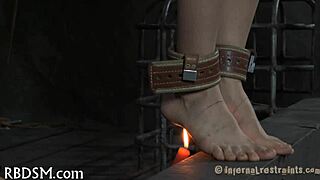 Discussion on sadomasochism in hardcore porn