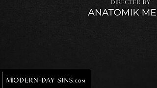 Aften Opal, fucker du endelig din gamle crush hardt?