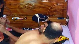 हमारी देसी गांव की चौगुनी सेक्स पार्टी में शामिल होना चाहते हो?