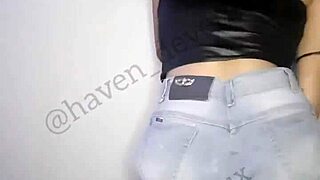 Deveraux shaking her ass, horny petite latina!